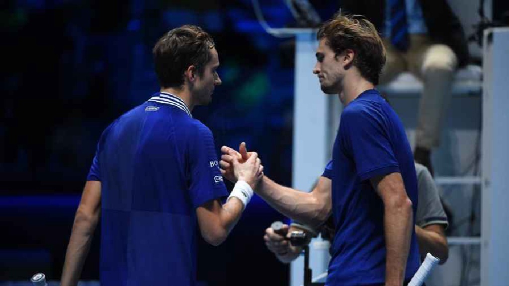 Link trực tiếp Alexander Zverev vs Daniil Medvedev, chung kết ATP Finals 2021