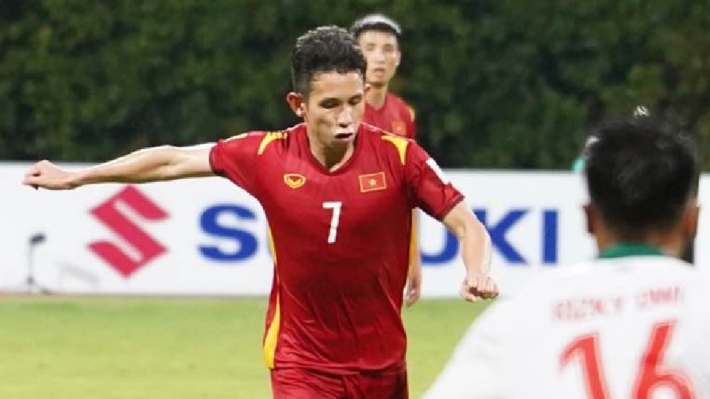 Hồng Duy vào danh sách cầu thủ ưu tú ở lượt 4 AFF Cup 2020