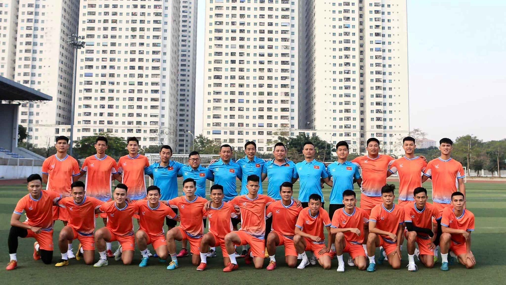 Đội tuyển chọn 7 người Việt Nam: “Chúng tôi sẽ truyền tải hình ảnh đẹp của bóng đá sân 7 Việt Nam tới nước bạn”