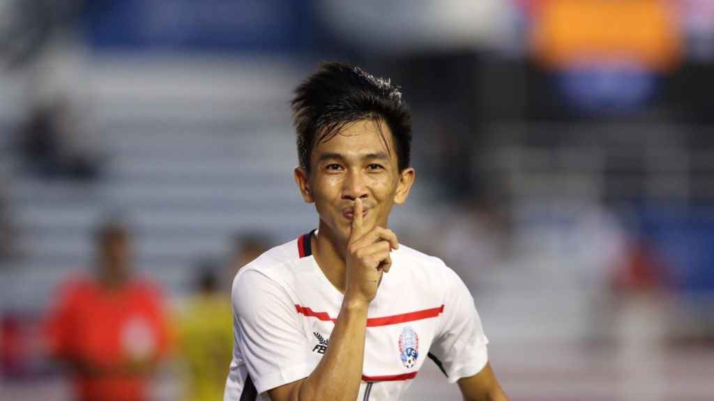 Keo Sokpheng, cầu thủ Campuchia gốc Việt là ai?
