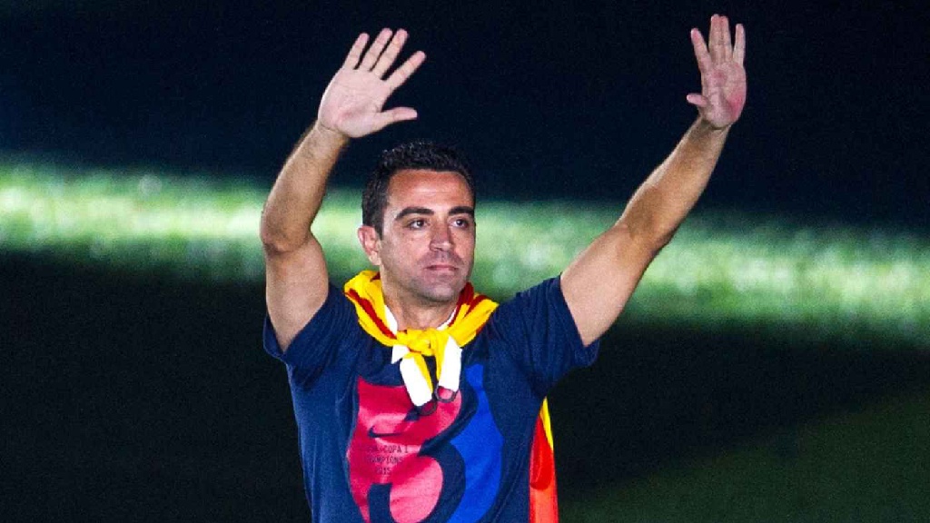 Xavi được bổ nhiệm làm HLV Barca