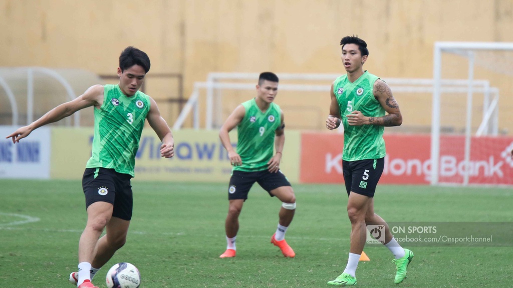 Văn Hậu trở lại, Hà Nội FC quyết tâm vô địch sớm 1 vòng đấu