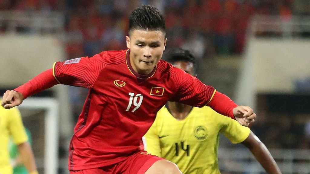 Pau FC đồng ý để Quang Hải về thi đấu AFF Cup 2022