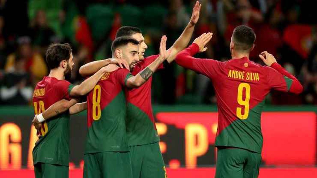 Bồ Đào Nha thắng đậm trong ngày thiếu vắng Ronaldo