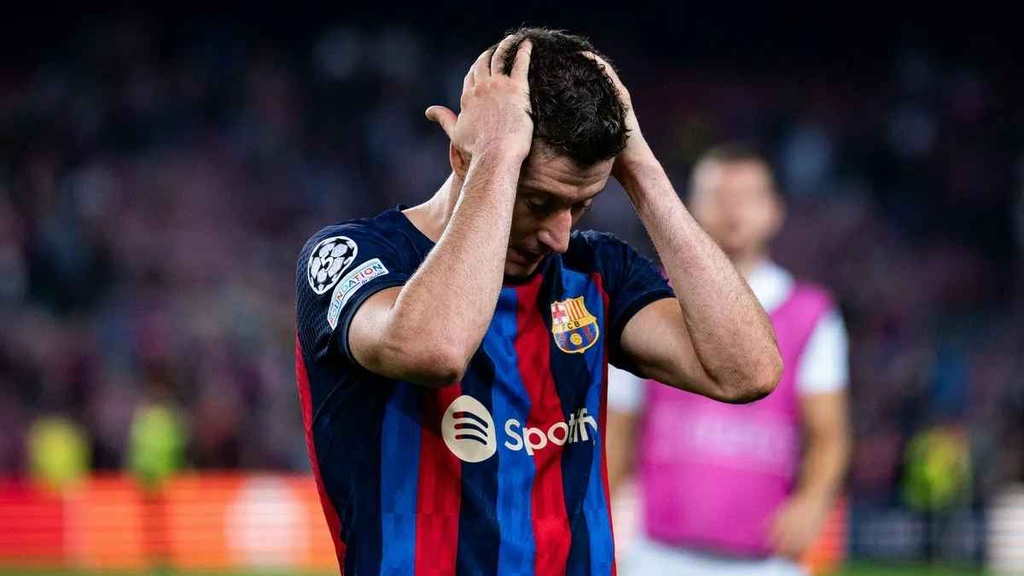 Barcelona sắp bị loại khỏi Champions League: Khi thất bại đồng nghĩa với mất tiền