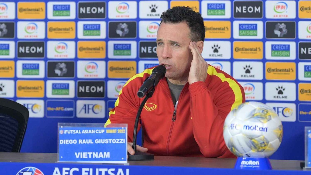 HLV Diego Giustozzi: “ĐT futsal Việt Nam cần phải có rất nhiều thay đổi để bắt kịp những đội hàng đầu châu Á”