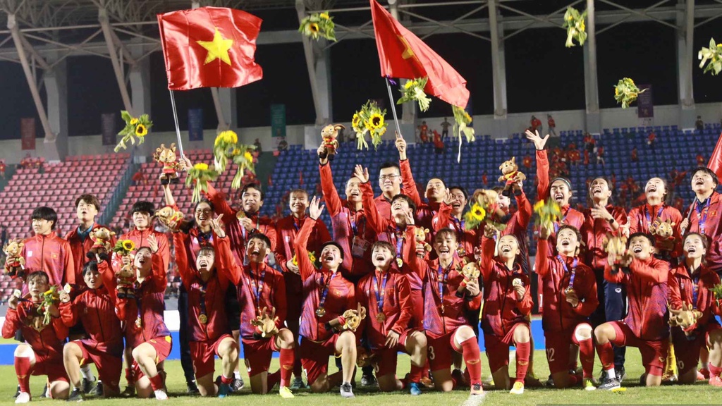Vô địch SEA Games, tuyển nữ Việt Nam nhận thưởng "nóng" cực khủng
