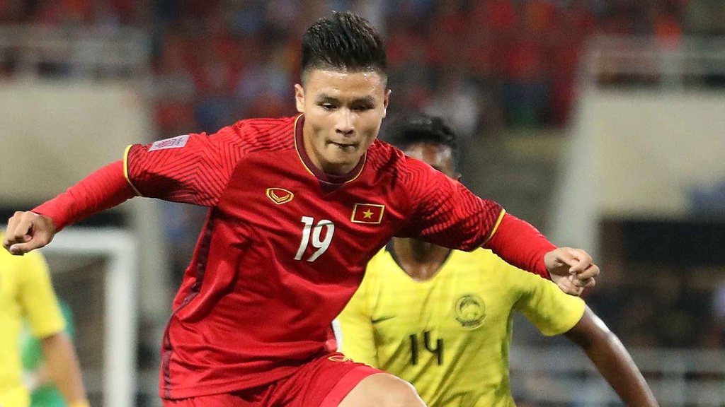 Pau FC đồng ý "nhả người", Quang Hải sẽ tập huấn riêng tại Thụy Sĩ trước khi về tham dự AFF Cup