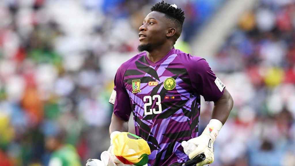 Thủ môn Cameroon lên tiếng giải thích lý do tức giận bỏ về nước 