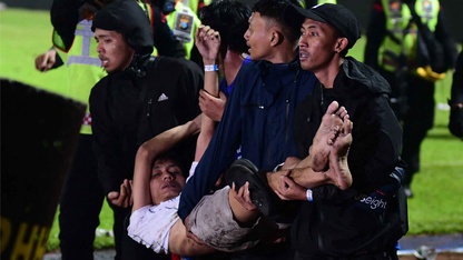 Bộ trưởng Thể thao Indonesia: "Vụ bạo loạn là vết nhơ làm xấu hình ảnh Indonesia"