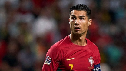 Bồ Đào Nha phũ phàng loại Ronaldo khỏi hình ảnh đại diện tại World Cup 2022?